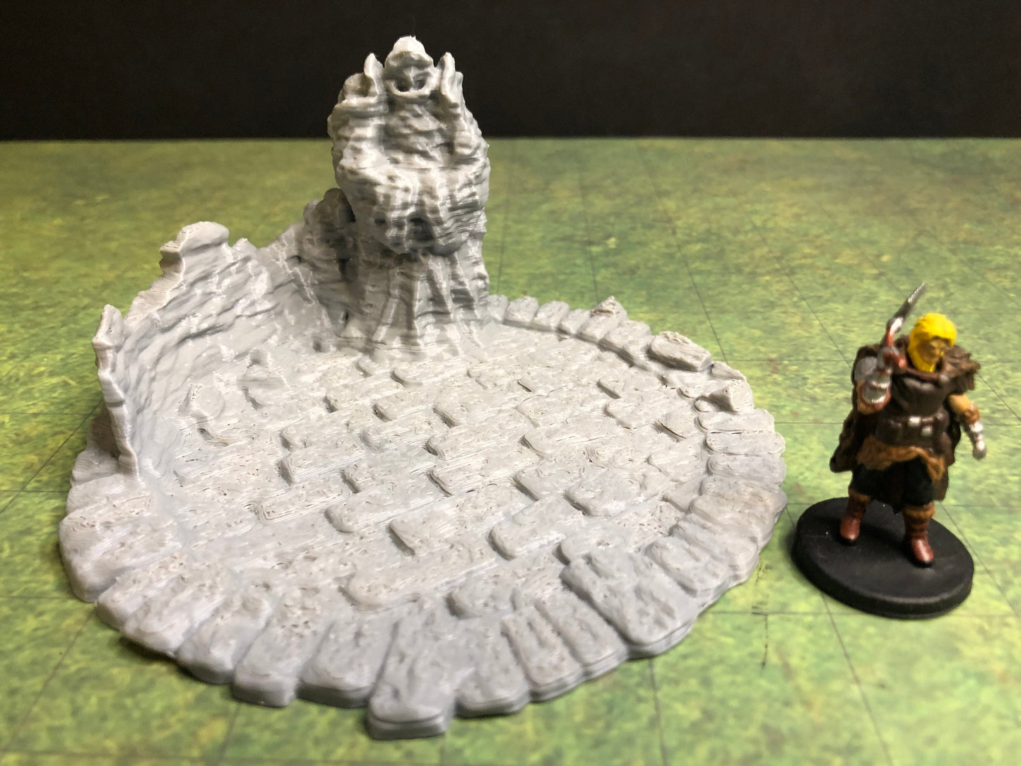 Stone Ruins Playset (5 Pieces) – 28-33mm Scale | Modular Ruined City & Dungeon Terrain