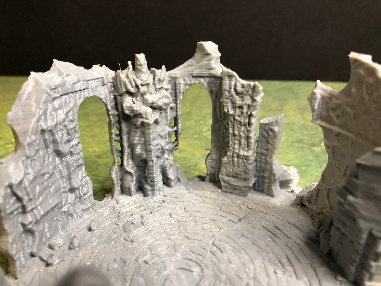 Stone Ruins Playset (5 Pieces) – 28-33mm Scale | Modular Ruined City & Dungeon Terrain