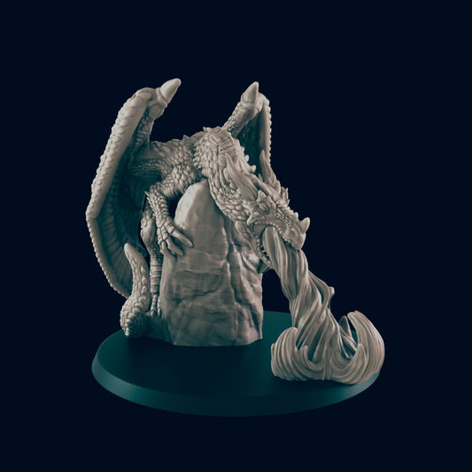 Young Dragon Miniature – 28-33mm Scale | Iconic Fantasy Boss Figure